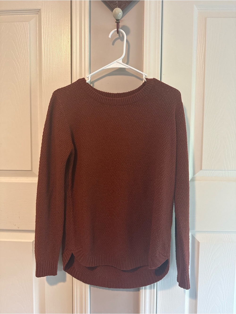 Pink Clover Ribbed Crewneck Sweater in Brick